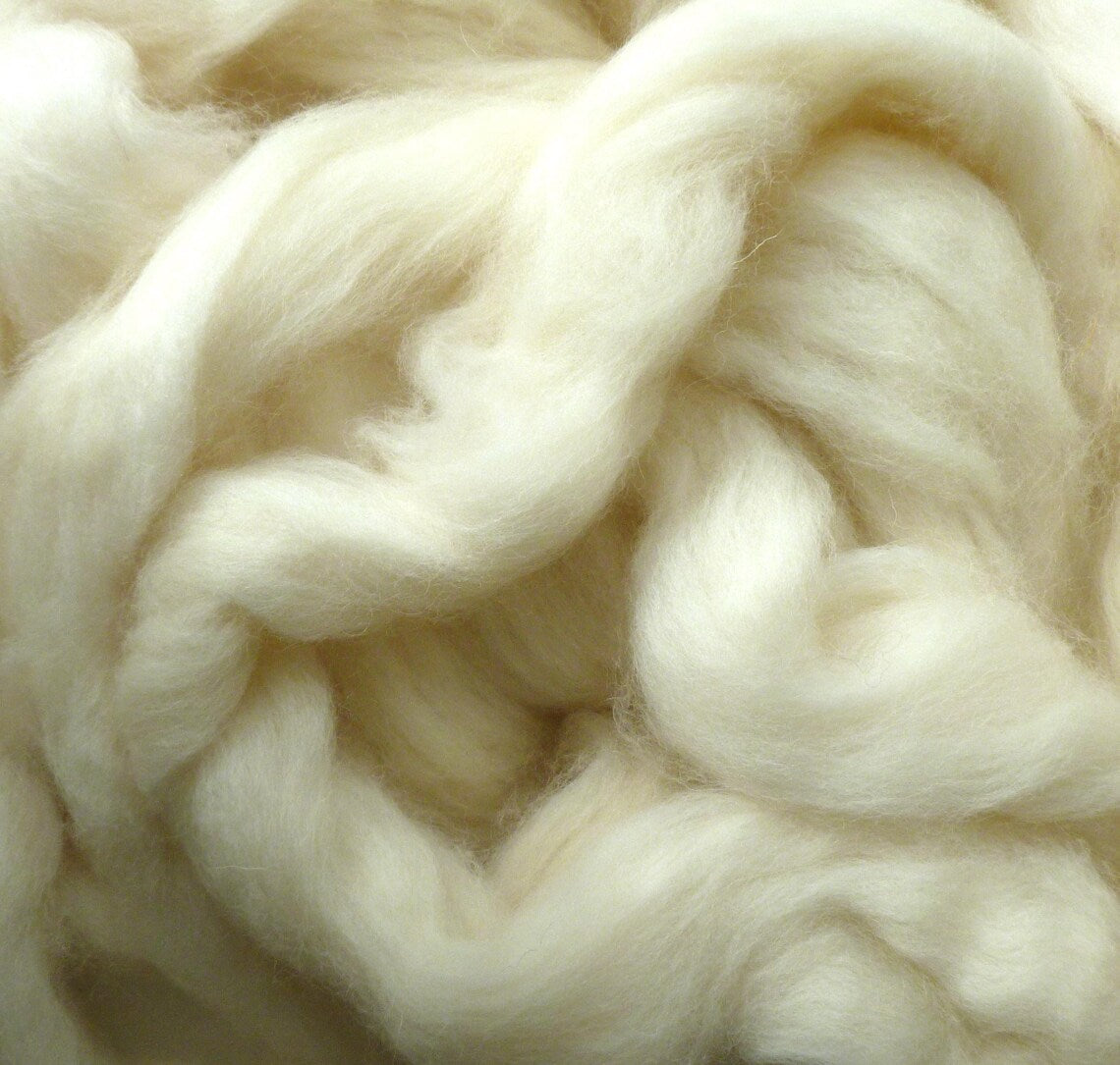 Undyed Merino Wool Roving 23 Micron 1kg