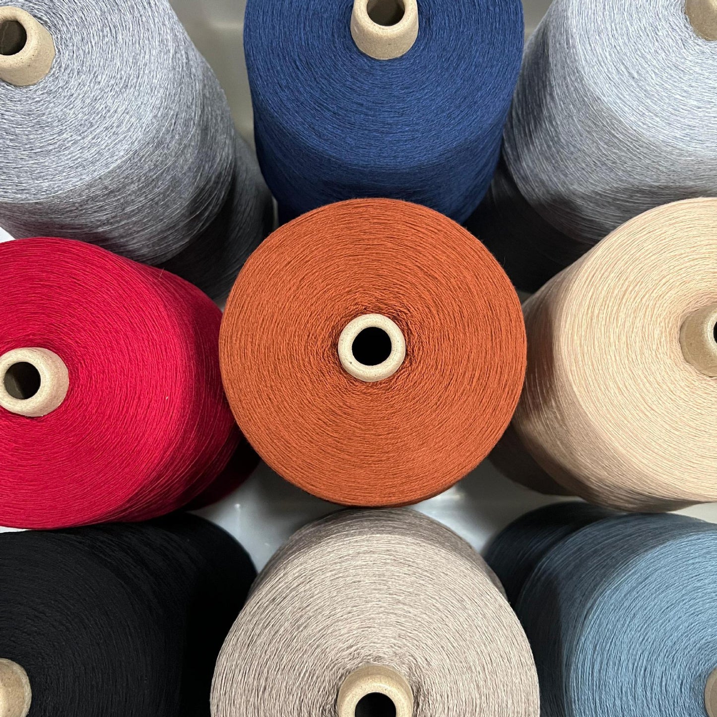 Premium Italian-Style Superfine Merino Wool Yarn – 1kg Cone (2/26Nm, 17.5 Micron)