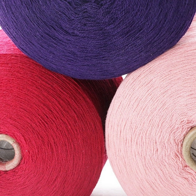 Hochwertiges Merinowollgarn im italienischen Stil, extrafein – 1-kg-Konus (2/26 Nm, 18,5 Mikron)